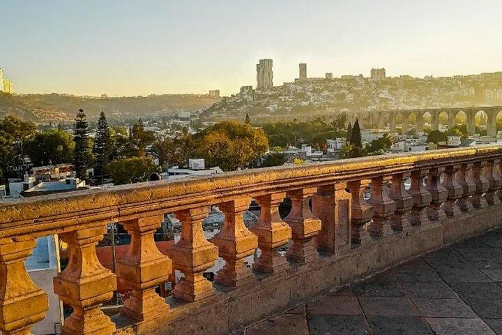 Walking tour with legends and tasting in Querétaro