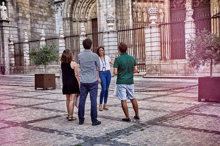 Walking tour with legends and tasting in Querétaro