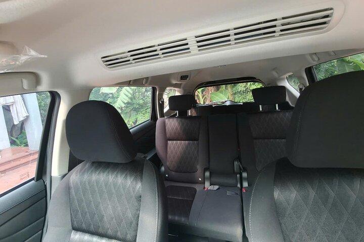 Hanoi Airport Pick Up by Private Car with Driver