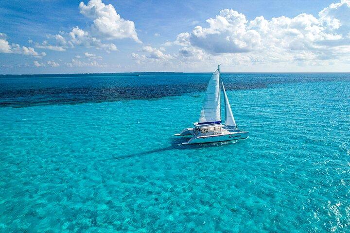 Isla Mujeres Catamaran Cruise and Beach Club from Riviera Maya