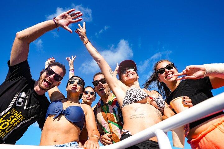 Isla Mujeres Catamaran Cruise from Costa Mujeres