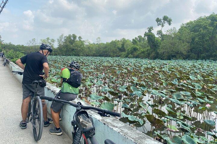 Ho Chi Minh Half day Green Oasis Bike Experience
