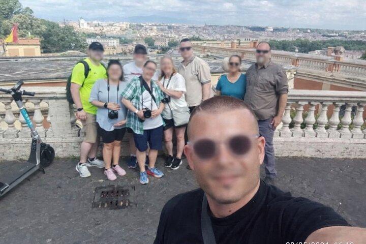 Exclusive Rome highlight Tour for Cruise Passengers in a Van