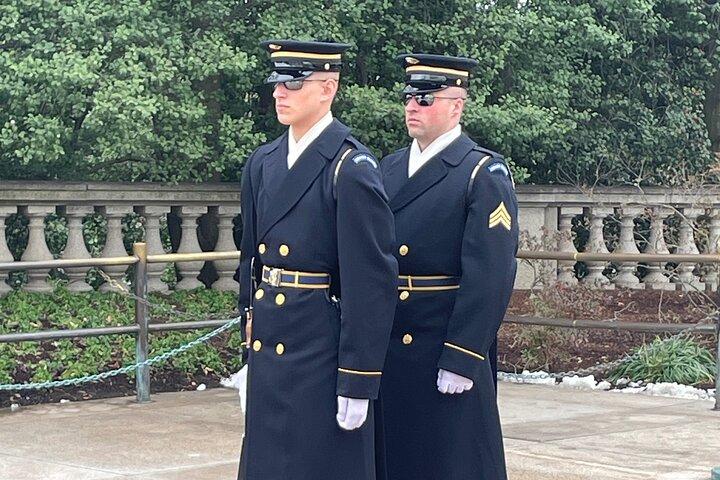 Arlington Cemetery Guided Walking Tour & Changing of the Guards