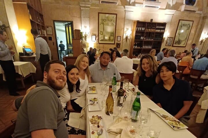 Rome Pantheon: Fine Food & Wine Pairing Dinner with Sommelier