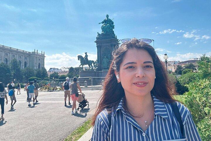 TOP Vienna : Private Guided Tour with your mobile