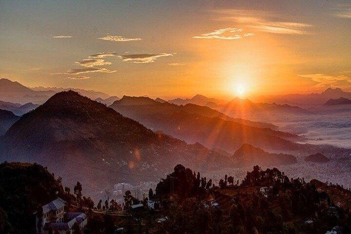 Nagarkot Sunrise Tour with Himalayan Views from Kathmandu
