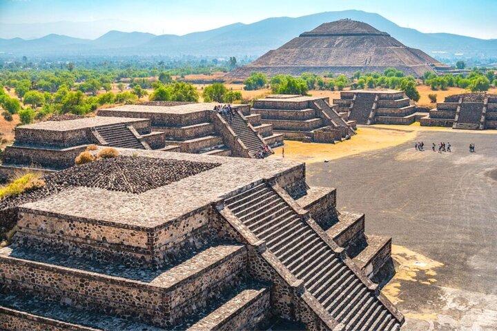 Private Tour Teotihuacan & Balloon Flight Bespoke Experience