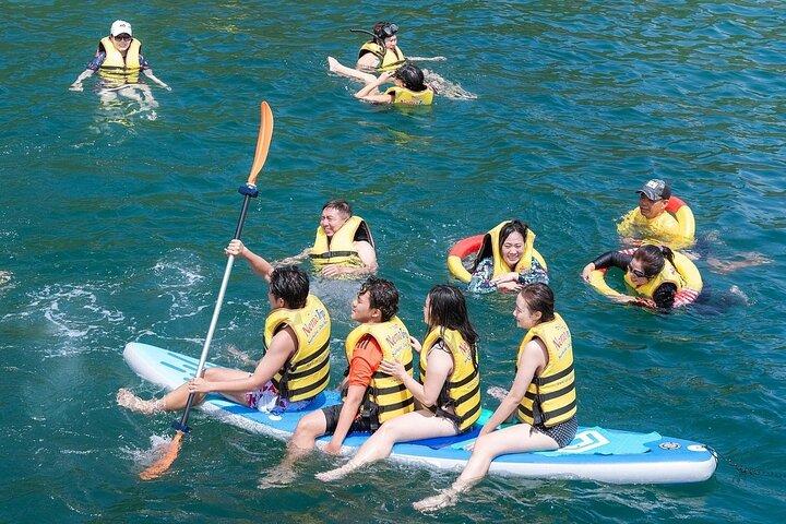 Snorkeling and Music with Floating Bar in Nha Trang Island
