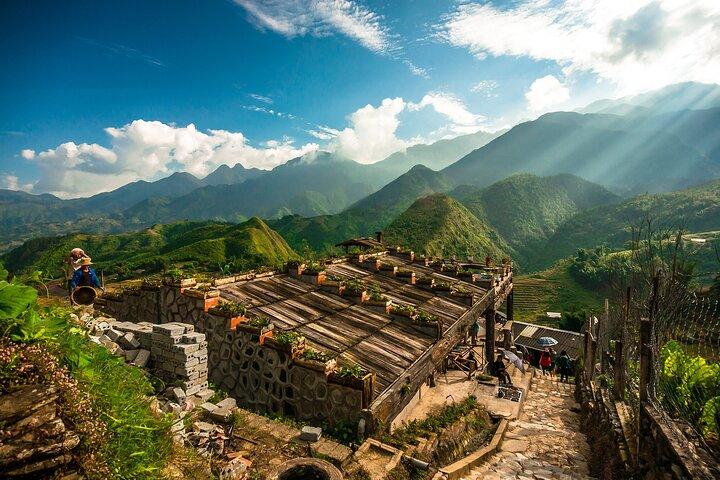 1 Day Sapa with Cat Cat Village and Dragon Glassbridge Tour