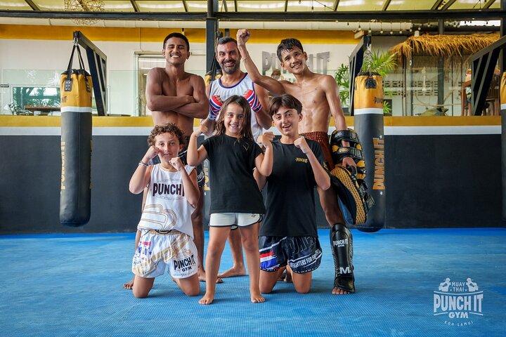 Muay Thai Training in Koh Samui with Thai Fighters