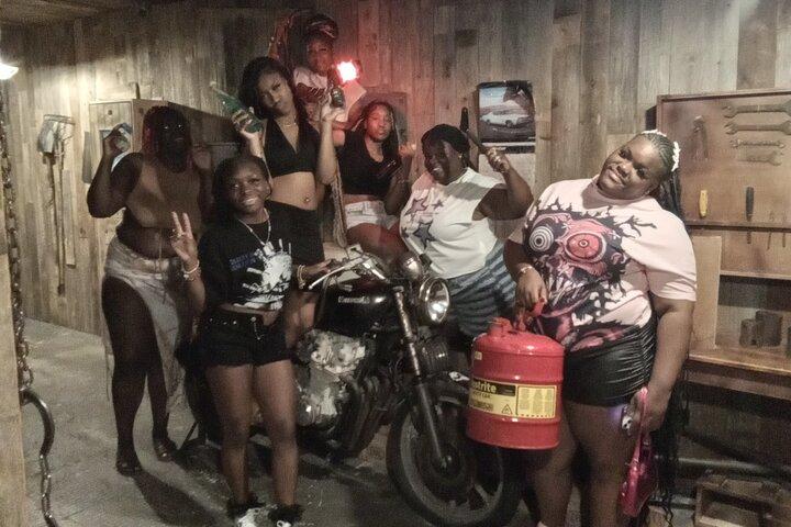 Zombie Outbreak Private Escape Room in Miami Beach