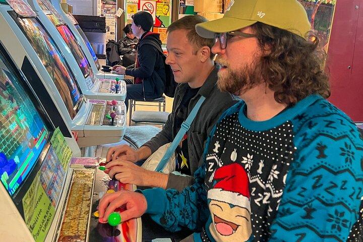 Akihabara Tour with Vintage Gaming Anime and Gachapon Experience