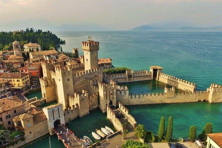 Lake Garda & Verona: Sirmione Private Cruise and Panoramic Views