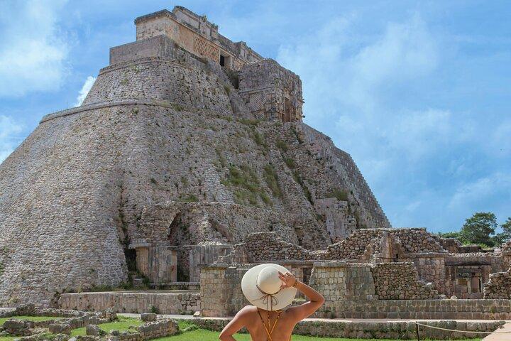 Private Day Trip from Mérida to Uxmal, Kabah & Choco Story