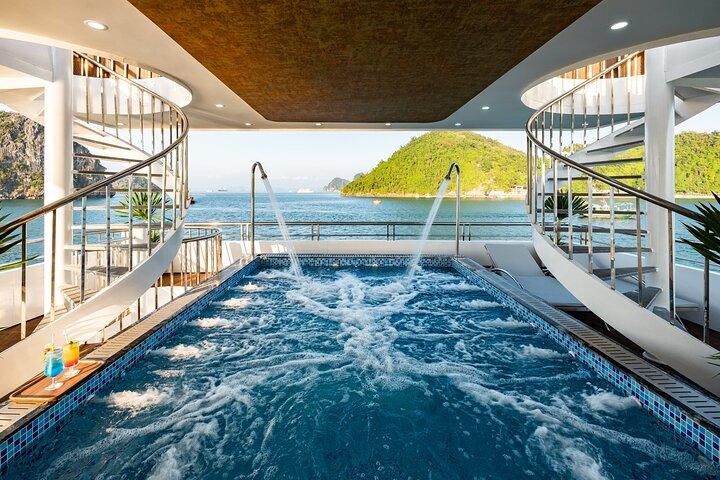 From Hanoi: Luxury Halong Hercules Grand Cruise with Limousine