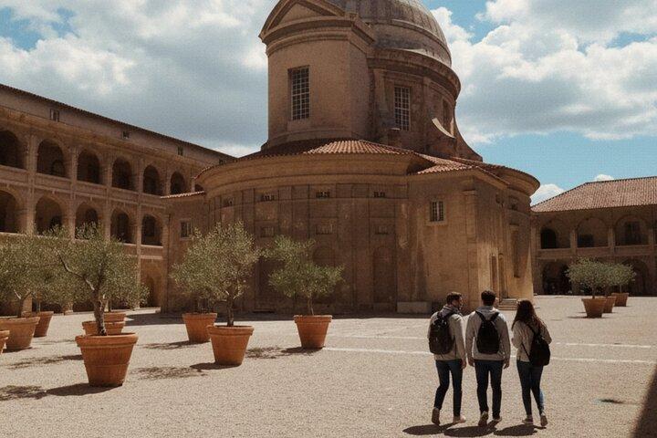 Self Guided Walking Tour of Marseille with Audio Guide