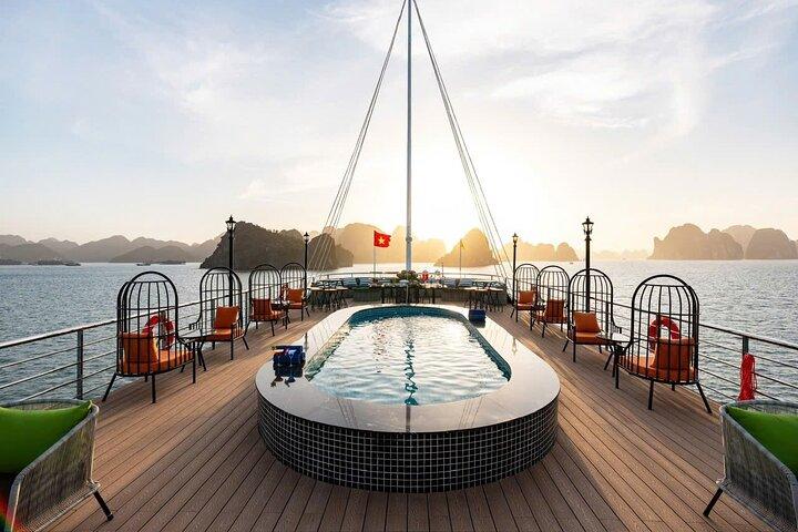 Enjoy Longest Route For Halong Bay 1-Day Trip