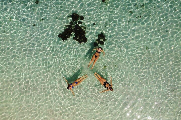 Labuan Bajo 3 Days 2 Nights Sailing Trip in Deluxe Pinisi Boat