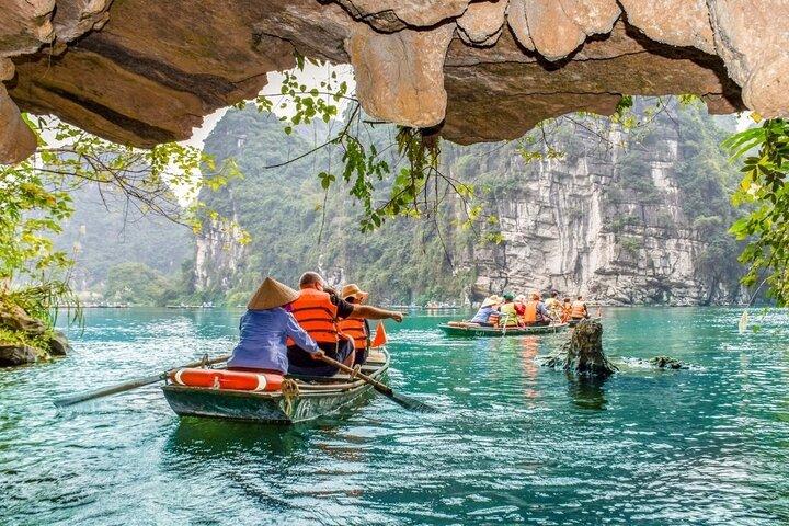 6 Days Vietnam Highlights Tour from Hanoi to Ho Chi Minh City
