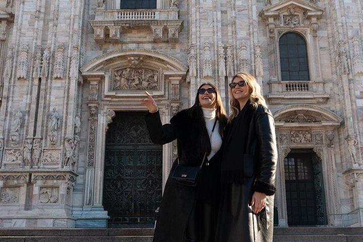 Milan: Small Group Tour Duomo and Terraces