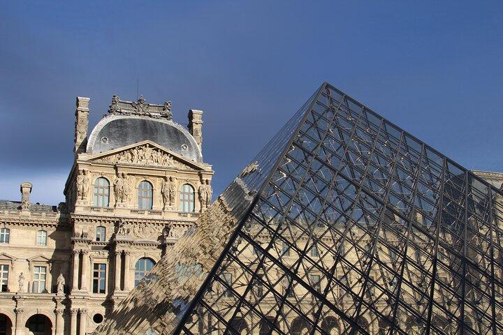 Le Havre Full Day Paris Highlights with Guided Tour