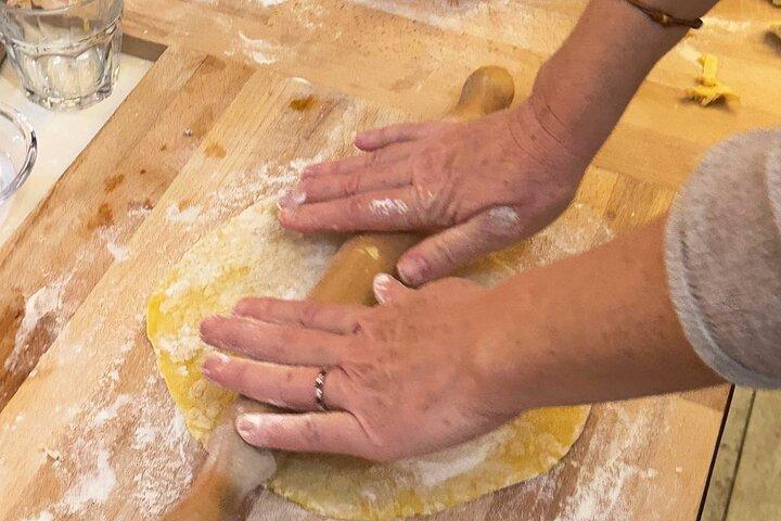 Florence Cooking Class: Vegetarian Pasta and Dessert Making