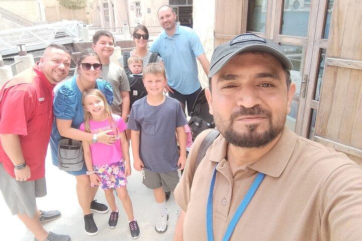 Hire a Private Licensed Guide in Dubai | Flexible 5–10 Hours
