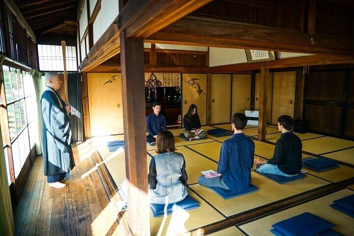 Kyoto Zen Meditation and Garden Tour at a Zen Temple with Lunch