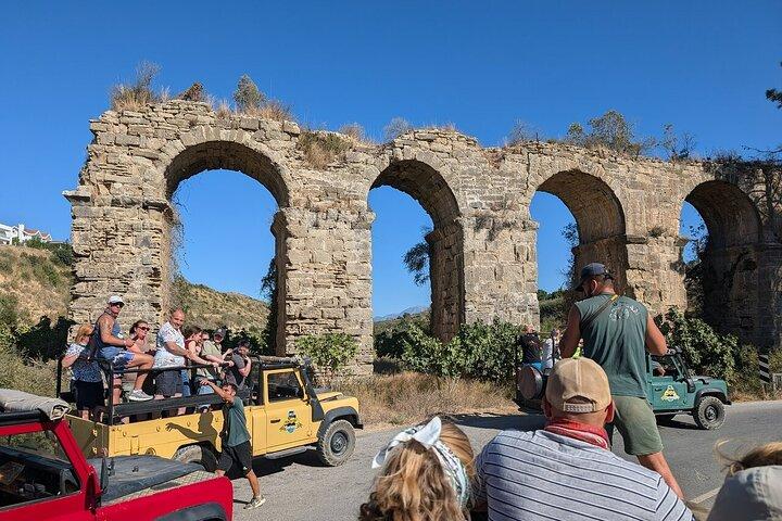 Side Jeep Safari Tour to the Taurus Mountains with Lunch