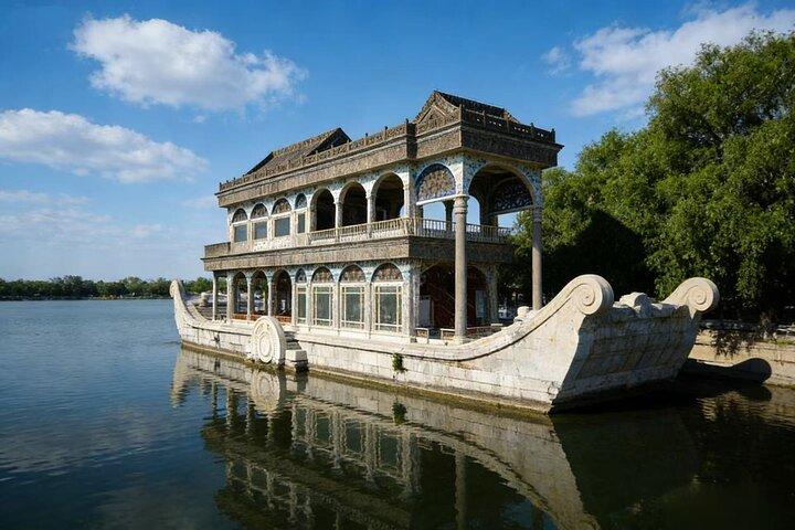 All Inclusive Private Beijing Tour: Ming Tombs, Sacred Way and Summer Palace