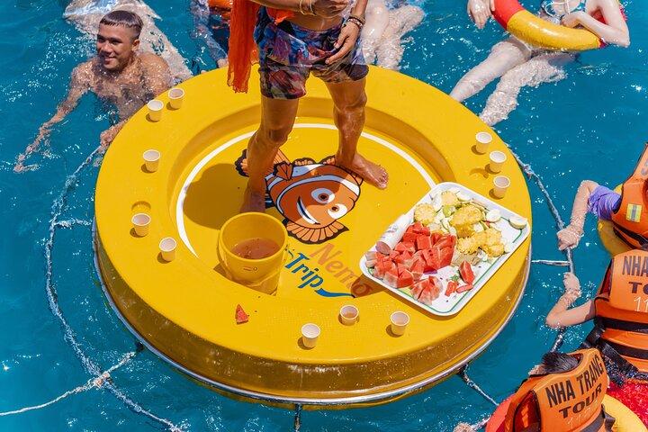 Vietnam: Nha Trang Island Hopping Tour Snorkeling &Floating Party