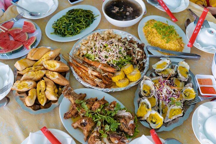 Vietnam: Nha Trang Bay Day tour with Snorkeling & BBQ & Fishing