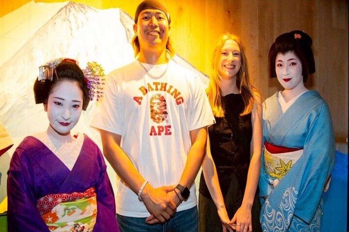 Osaka and Nara Private Car Tour with a Local English Guide Driver