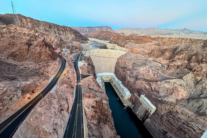 Red Rock Canyon and Hoover Dam Day Trip from Las Vegas