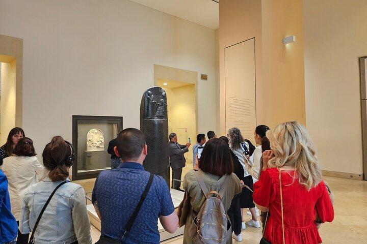 Louvre Essential 2h Portuguese guided tour
