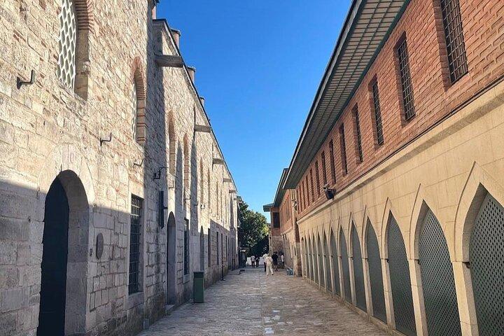 29-Stop Istanbul Audio Guide: Hidden Stories & Secret Places