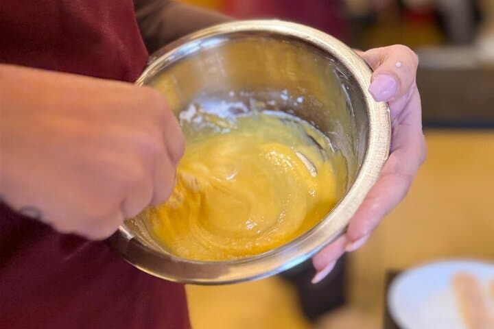 Pizza & Tiramisu Authentic Cooking Class, Drink & Appetizer