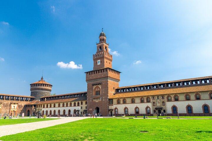 Milan Audio Guided Walking Tour 3h00 and 23 Audio Commentaries