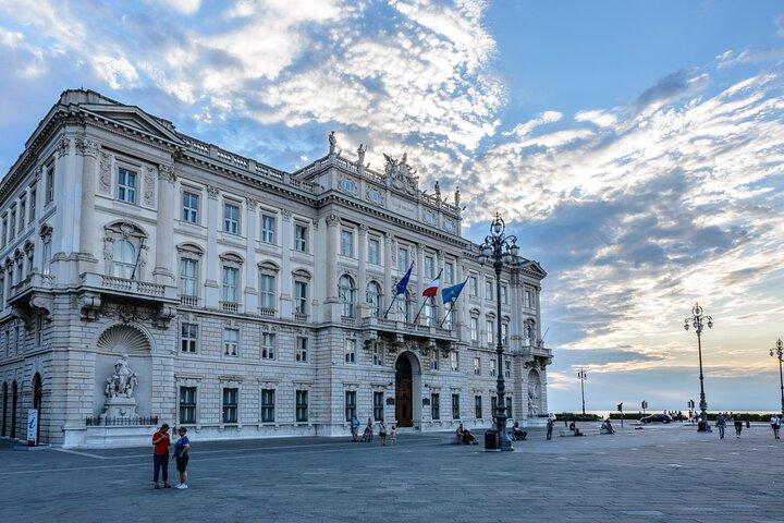 Grotta Gigante Cave and Trieste City Private Experience from Port