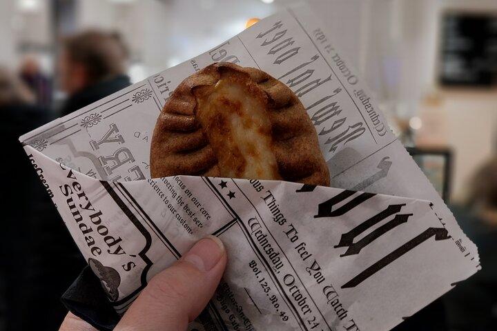 Helsinki Authentic Walking Food Tour with 8 Local Tastings