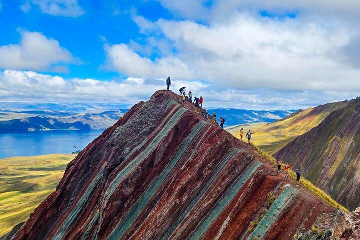 Pallay Poncho Rainbow Mountain Easy Hike with Lunch