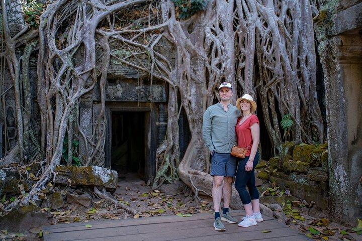 Private Angkor Temples Walking Tour With Guide