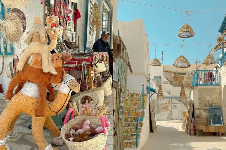 Pottery Jews Synagogue and Djerbahood Graffiti in Djerba island