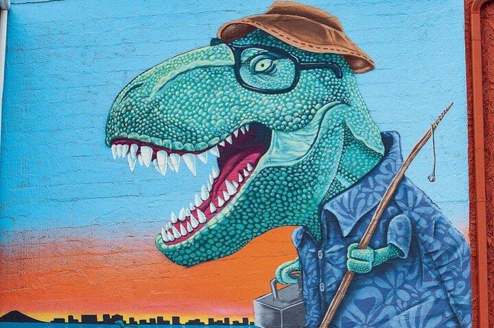 Private St. Petersburg Mural and Street Art Tour by Golf Cart