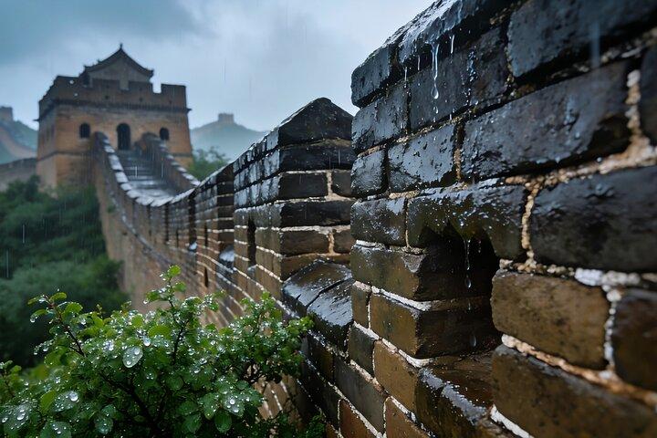 Jinshanling Great Wall Day Trip: Transfer or Guided Service