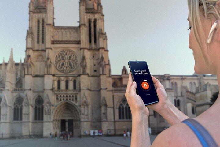 Bordeaux Audioguided Walking Tour 2h30 and 29 audio commentary