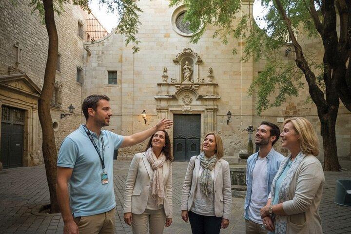 Private Barcelona Old Town and Gothic Quarter Walking Tour