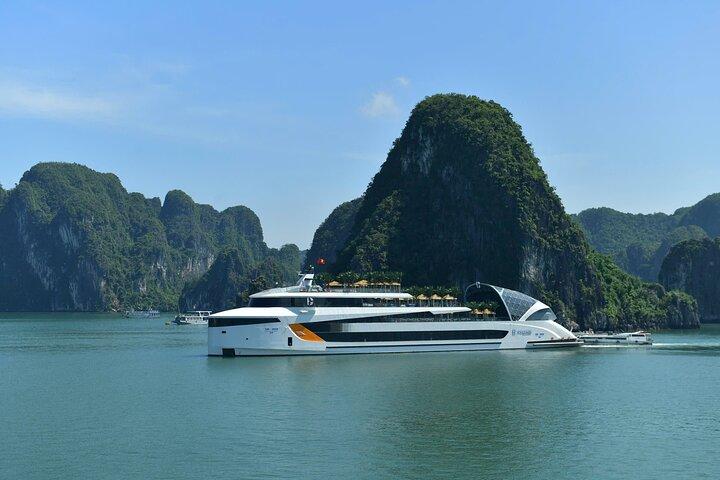 Halong Bay Day Tour from Hanoi Largest Luxury Cruise Experience