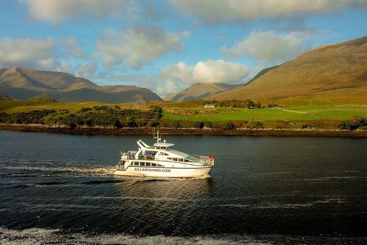From Dublin: Kylemore Abbey, Connemara, Killary Fjord & Galway
